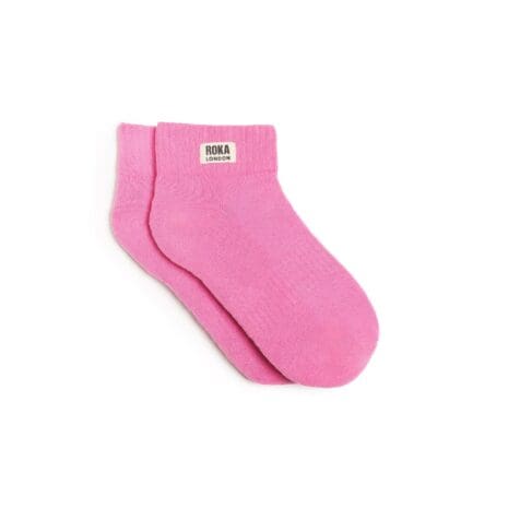 ROKA_WEMBLEY_PINK_CARNATION_FLATLAY