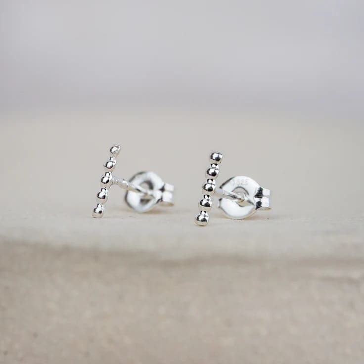 Dotty Bar Studs