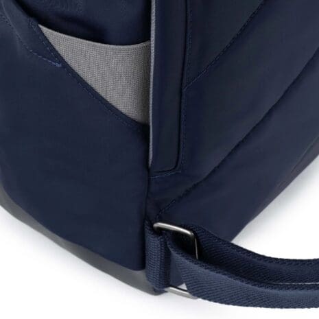 Indigo Tonal med 1 Indigo Tonal med 1
