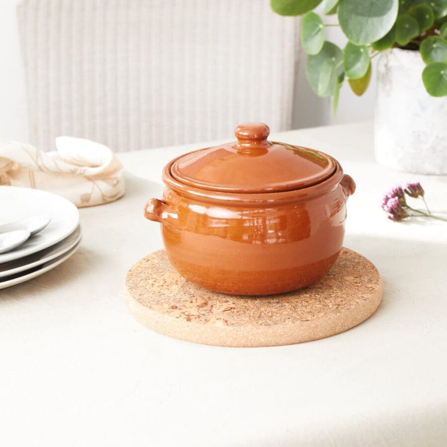 Medium cork trivet