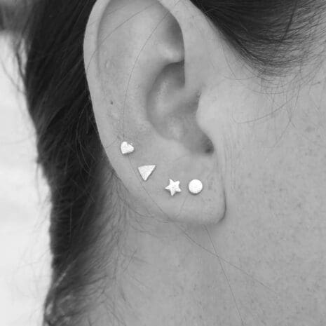 Mixed hammered ear Mixed hammered ear