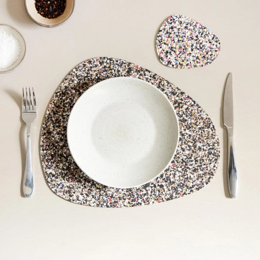 Pebble placemat 1