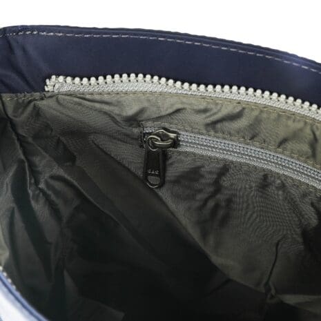 Roka_Kennington_B_Medium_Midnight_Inside Roka_Kennington_B_Medium_Midnight_Inside