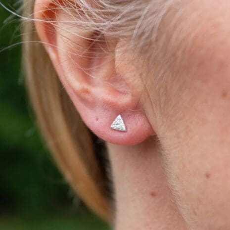 Triangle hammered ear Triangle hammered ear