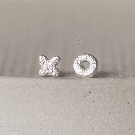 X OP Studs